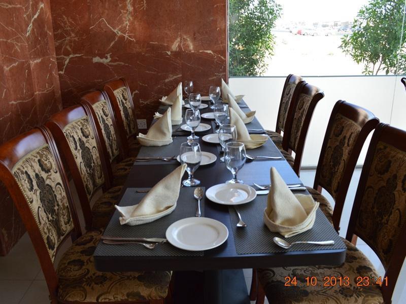 Raynor Hotel Apartments Fujairah Luaran gambar
