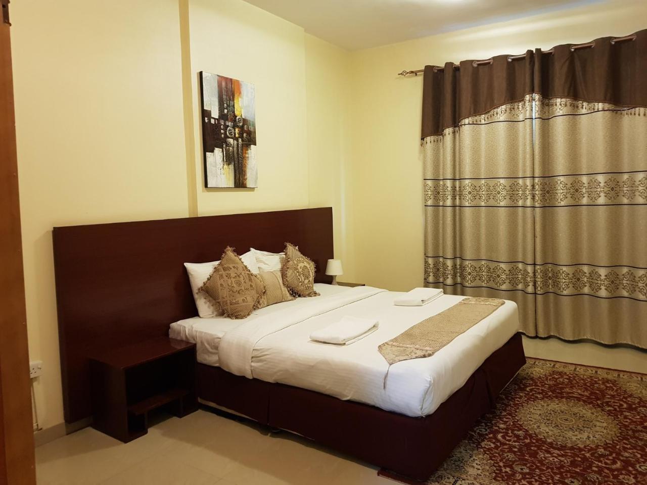 Raynor Hotel Apartments Fujairah Luaran gambar